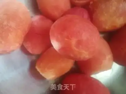 Make Homemade tomato sauce step 2