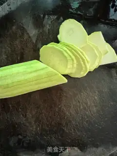 Make Scrambled meat step 1