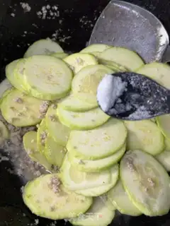 Make Scrambled meat step 5
