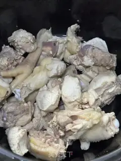 Make A potion chicken soup step 2