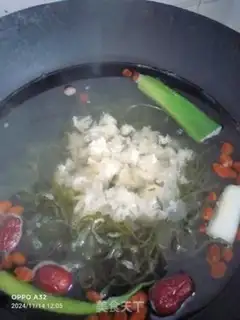 Make Spicy pot and stew step 2