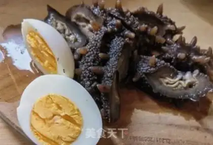 Make Sea cucumber egg salad step 4