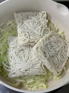 Make Fat cow makes noodle step 5