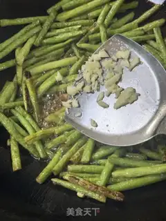Make Onion noodles step 7