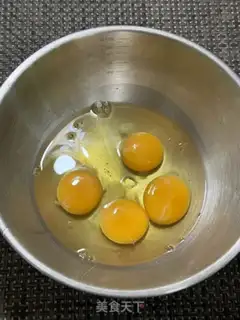 Make Fried eggs step 2