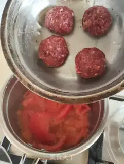 Make Tomato beefballs step 6