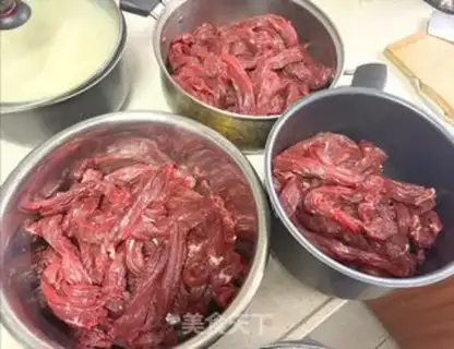 Make Homemade natural beef jerky step 4