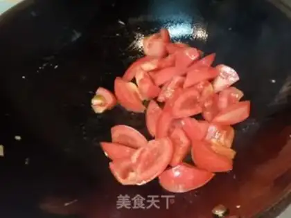 Make Seagull fried tomato eggs step 7
