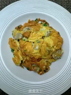Make Fried eggs step 8