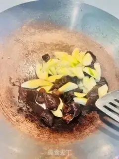 Make cucumber-mucked shrimp step 3