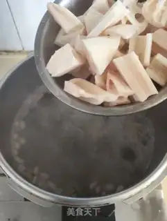 Make Hubei Lin fan soup step 5