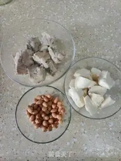 Make Peanut powder soup step 2
