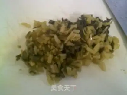 Make The pickled tarantulas are stinging step 1