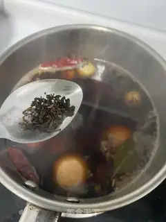 Make Five spicy tea eggs step 6
