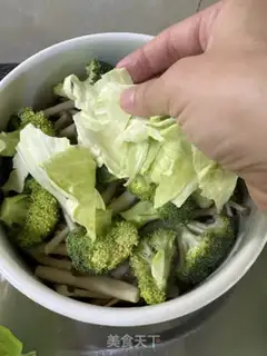 Make Chicken vegetable pot step 15