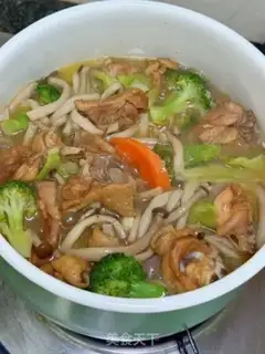 Make Chicken vegetable pot step 18