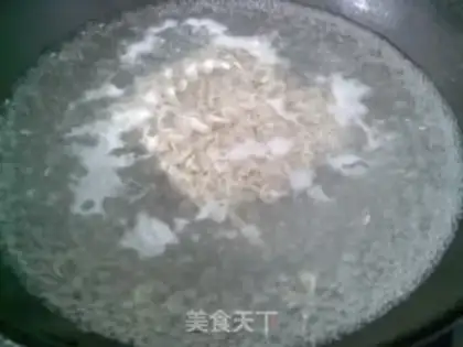 Make Shrimp-flavored chili for noodle step 4
