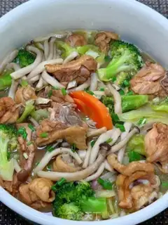 Make Chicken vegetable pot step 20