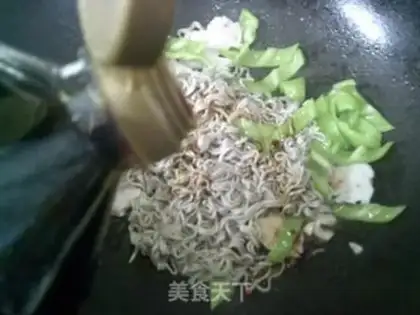 Make Shrimp-flavored chili for noodle step 7