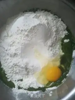 Make The spinach leaf step 5