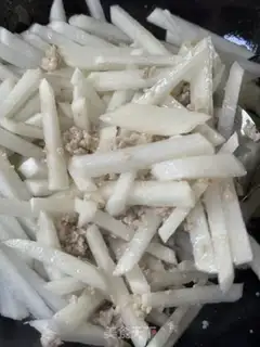 Make Shrimp skin radish step 7