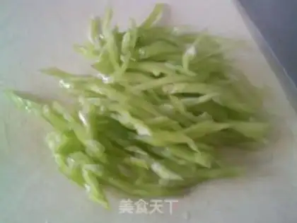 Make Green peppers, thin silk, a thousand silks step 1