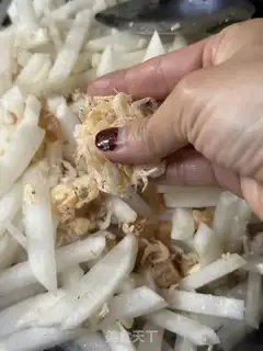 Make Shrimp skin radish step 10