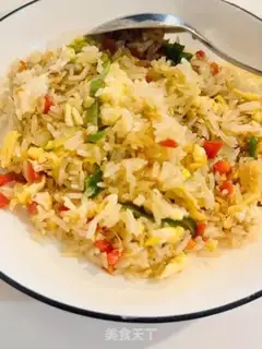 Make Scrambled egg fried rice step 6