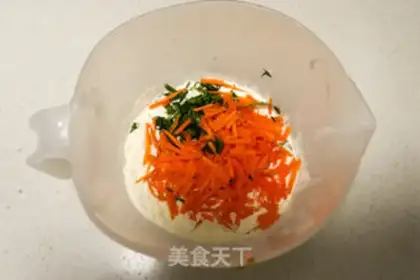 Make Egg and veggie pancakes step 1