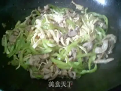 Make Green peppers, thin silk, a thousand silks step 12