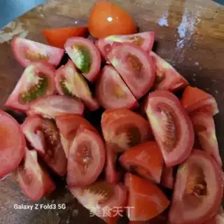 Make Beef fried tomatoes step 1