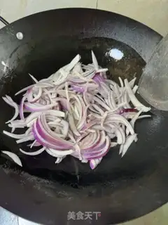 Make Onions, fat rolls step 4