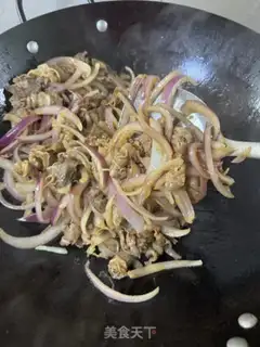 Make Onions, fat rolls step 7