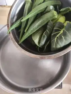 Make Skinny taro fan step 5