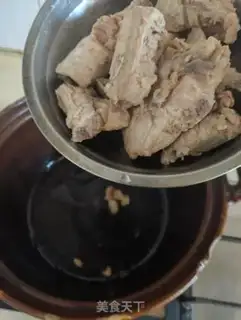 Make A big cabbage stew step 3
