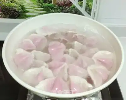 Make Winter-to-earth dumplings step 10