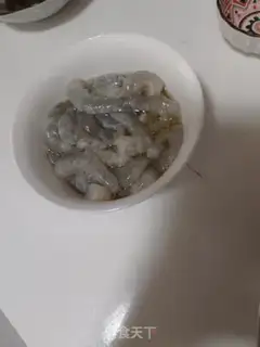 Make Shrimp noodles step 1