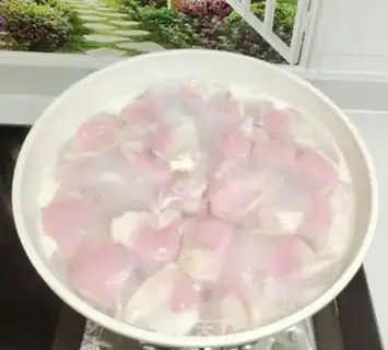 Make Winter-to-earth dumplings step 11