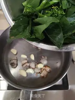 Make Sugar cane and horse hoof soup step 3