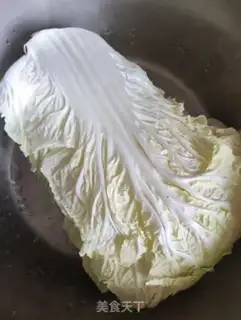 Make The hand tore up the cabbage step 1