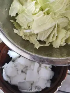 Make The hand tore up the cabbage step 5
