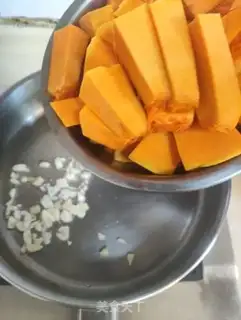 Make Pumpkin step 3