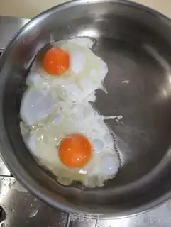 Make Eggs and potatoes step 2