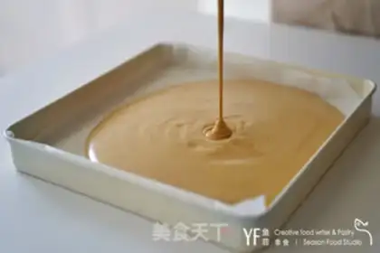 Make New Zealand chocolate moose roll step 12
