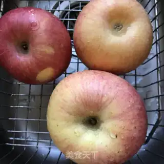 Make Western cucumber date apple soup step 0