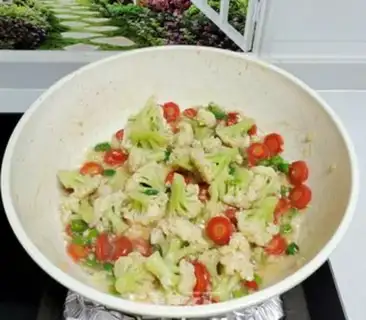 Make Carrots and cut flowers step 8