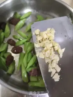 Make Scrambled sausage step 5