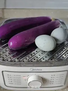 Make Pelican peppers step 1