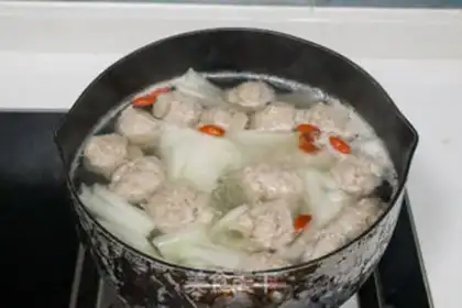 Make Poongullion soup step 4