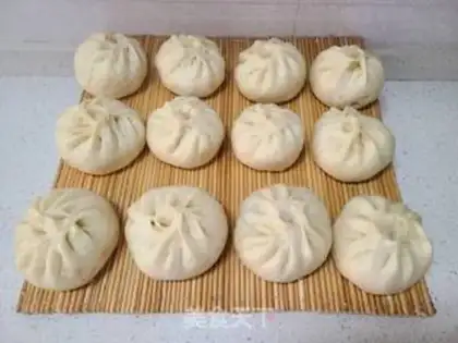 Make Sour pork buns step 15
